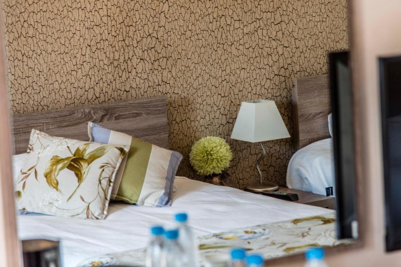 Asamina Boutique Hotel Tyros Exterior foto